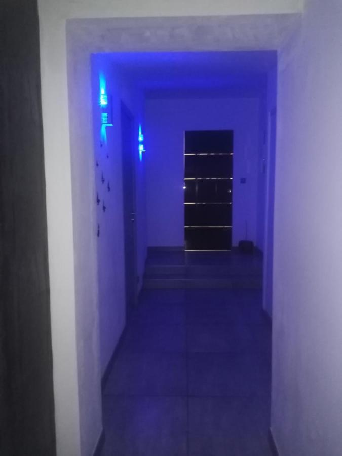 Maison A La Campagne Pres De La Ville Aiglemont Luaran gambar